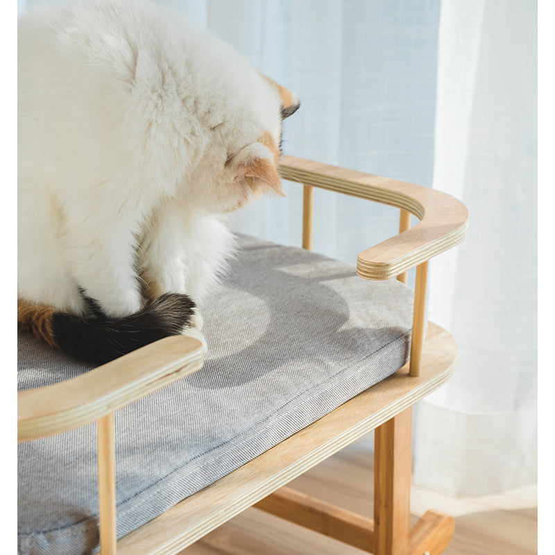 Rockaby Bamboo Pet Bed – Portable for Cats & Dogs